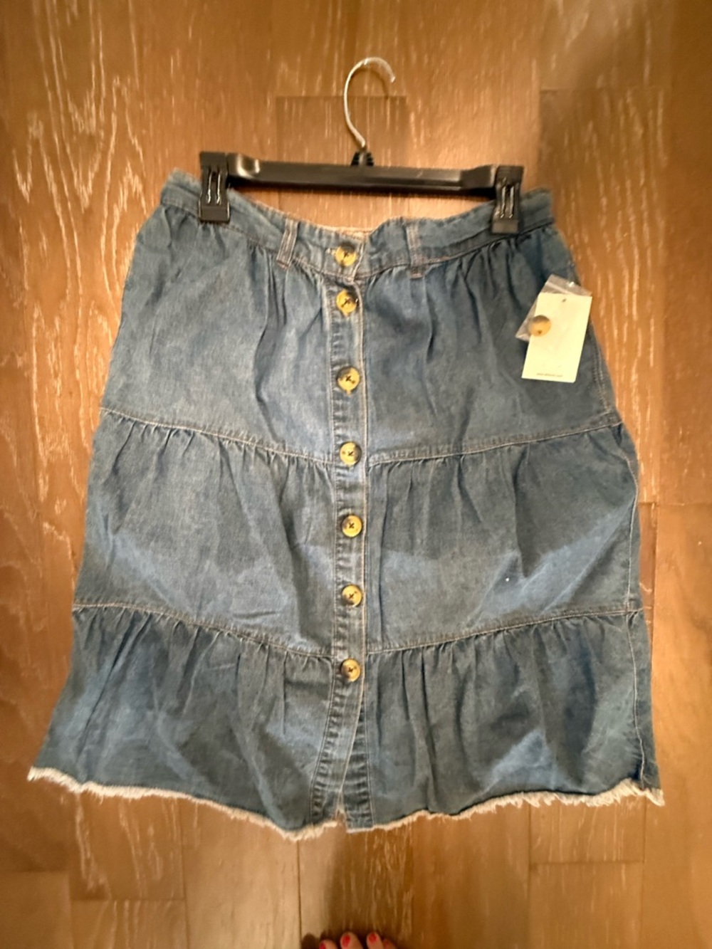 Westbound Blue Button-Front Tiered Denim Midi Skirt